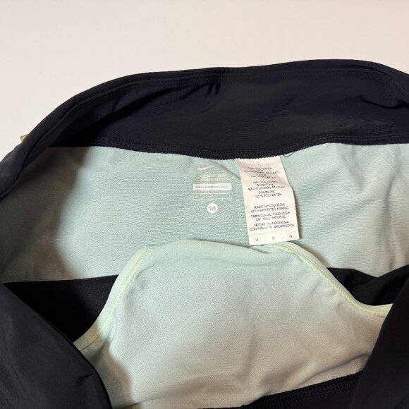 NWT NIKE Women's Solid Element Swimming SWIM Boardshorts Black in Size 14 - Picture 5 of 5